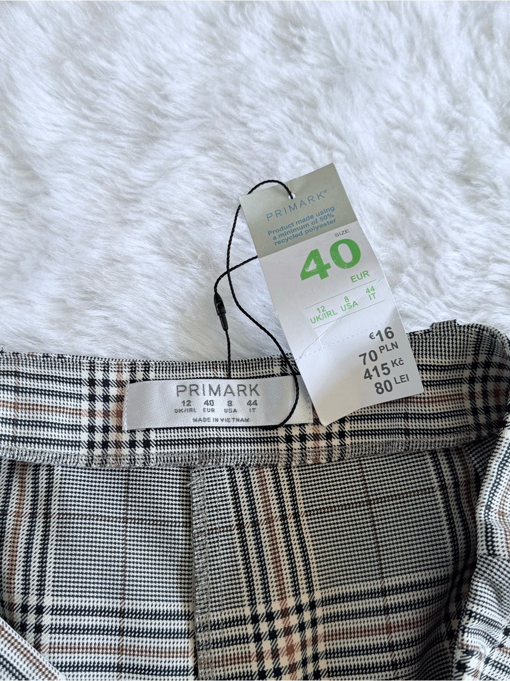 Primark gray plaid checkered shorts - Picture 3 of 4